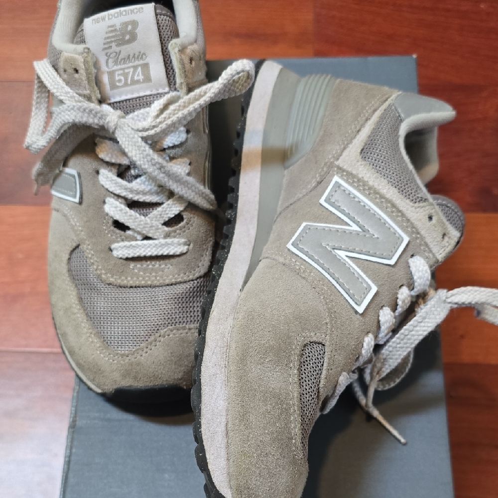 New Balance Tan Sneakers Classic Suede Design
